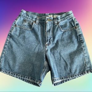LIZ CLAIBORNE RETRO HIGH-WAISTED SHORTS